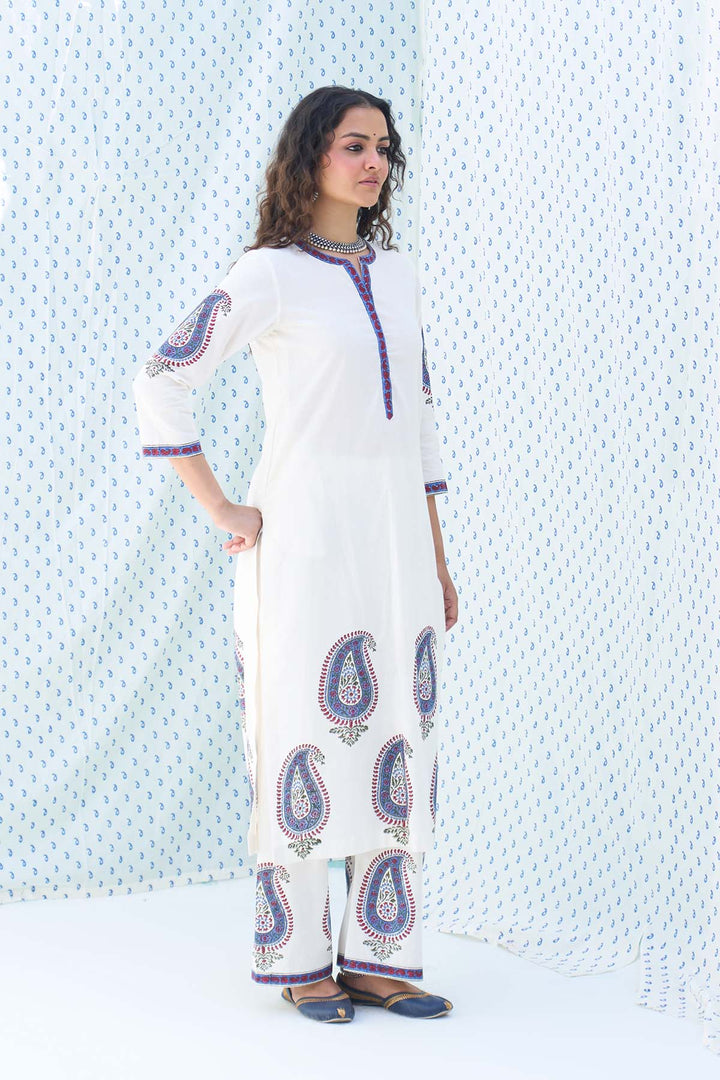 Mehraz kora paisley straight kurta with palazzo ( set of 3 )