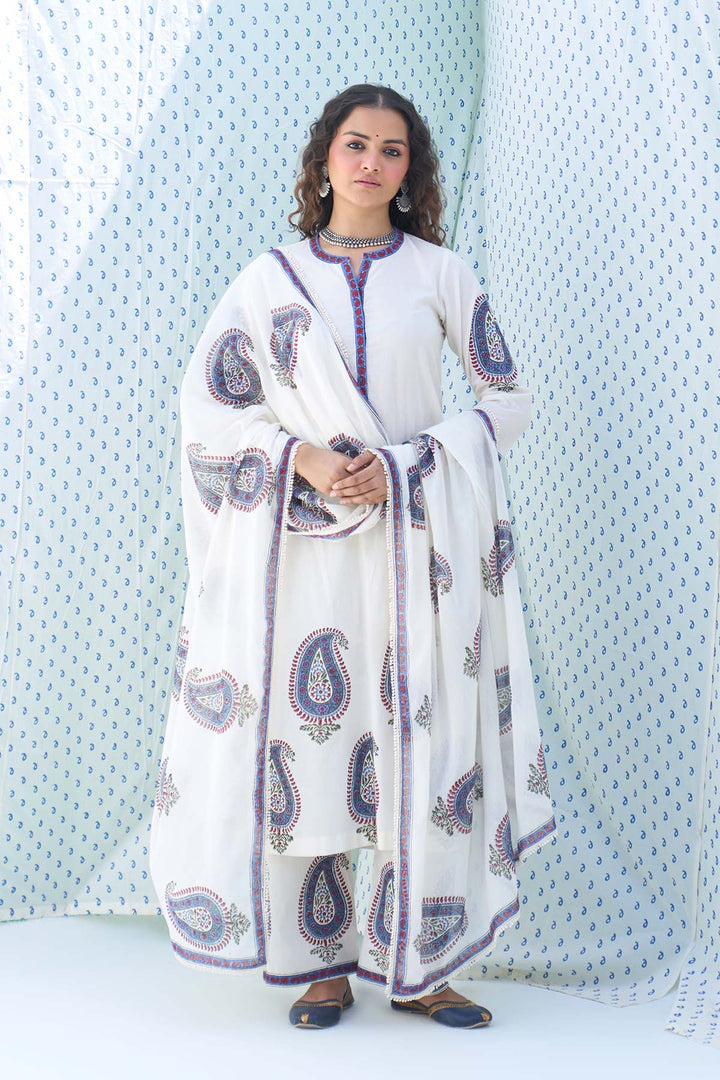 Mehraz kora paisley straight kurta with palazzo ( set of 3 )