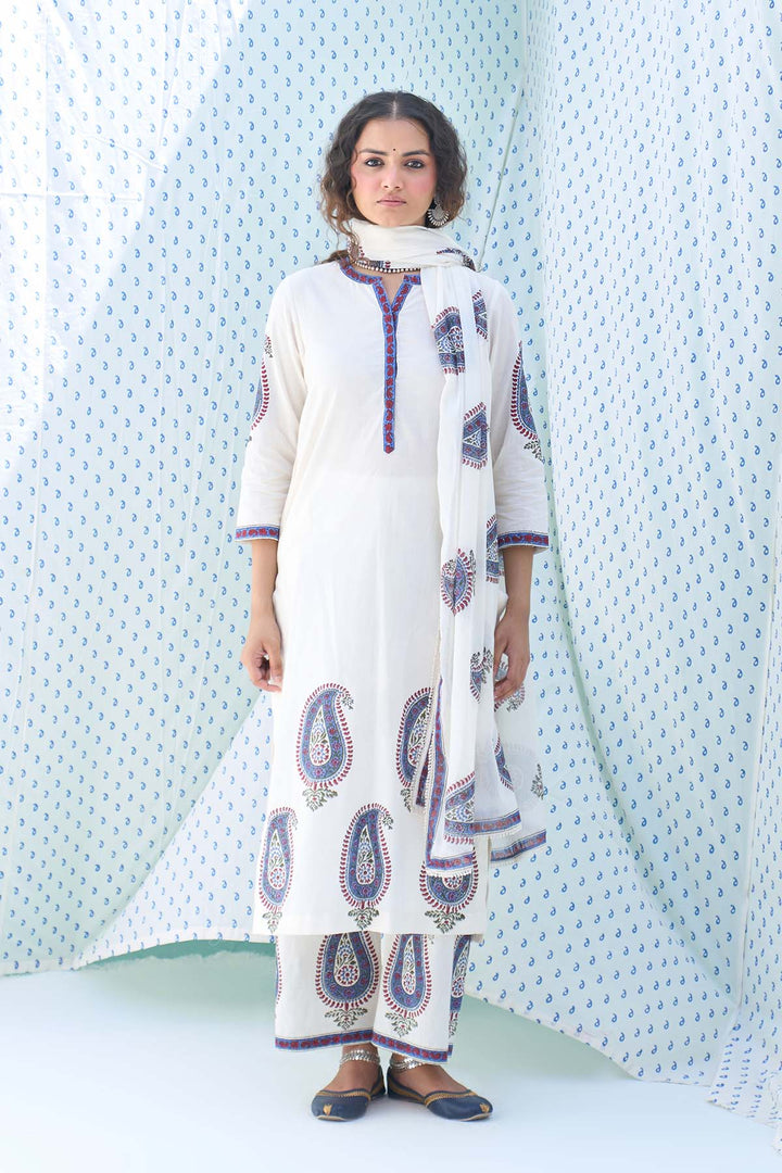 Mehraz kora paisley straight kurta with palazzo ( set of 3 )