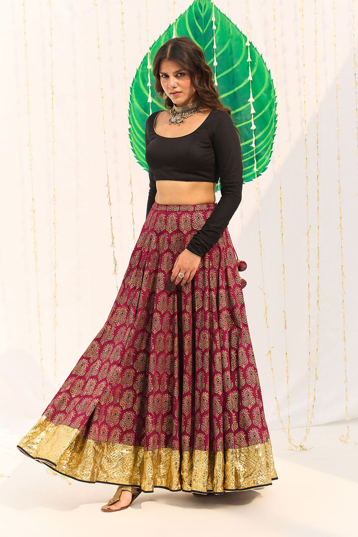 Jameela Block printed pink lehenga with solid black blouse and dupatta (set of 3)