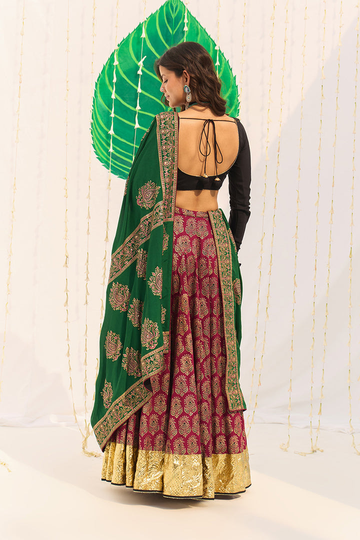 Jameela Block printed pink lehenga with solid black blouse and dupatta (set of 3)