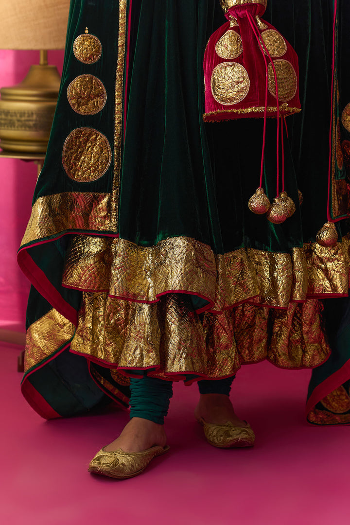 Nur pink gota embroidered potli bag