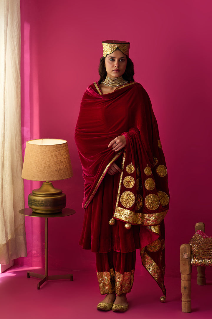 Nur pink silk velvet kurta with salwar and shawl (set of 3)