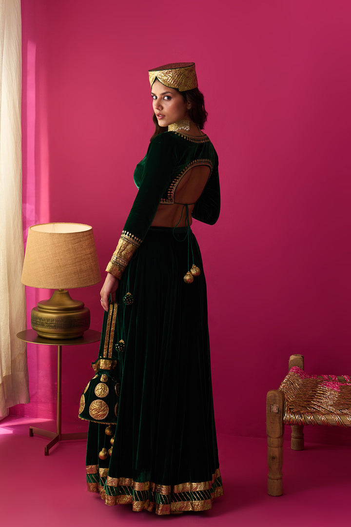 Nur green silk velvet green embroidered lehenga with blouse and dupatta (set of 3)