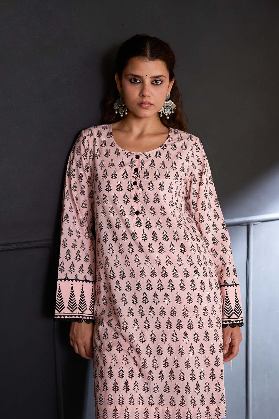 Siyahi soft pink co-ord set ( Set of 2 )