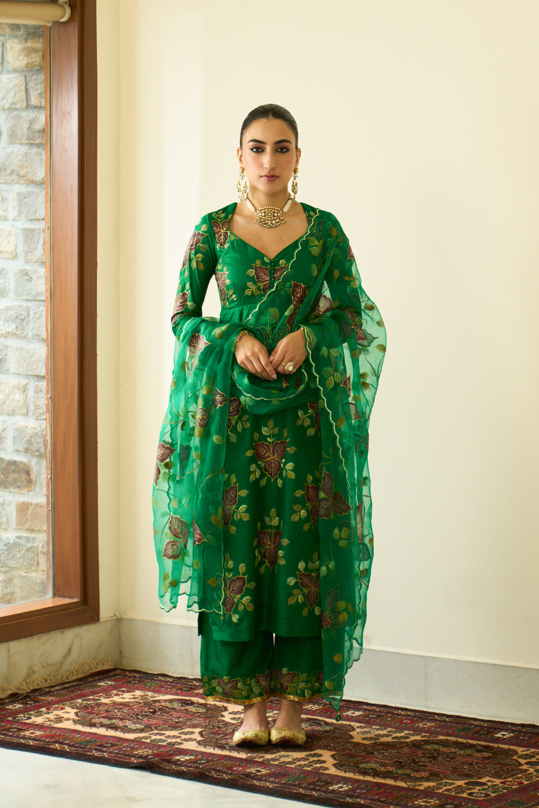 Saanjh Green Silk Handpaint Sweetheart Kurta With Palazzo And Dupatta ( Set Of 3)