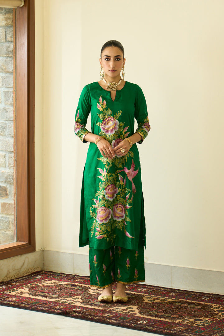 Saanjh Green Lilac Silk Handpainted Straight Kurta With Palazzo And Dupatta ( Set Of 3)