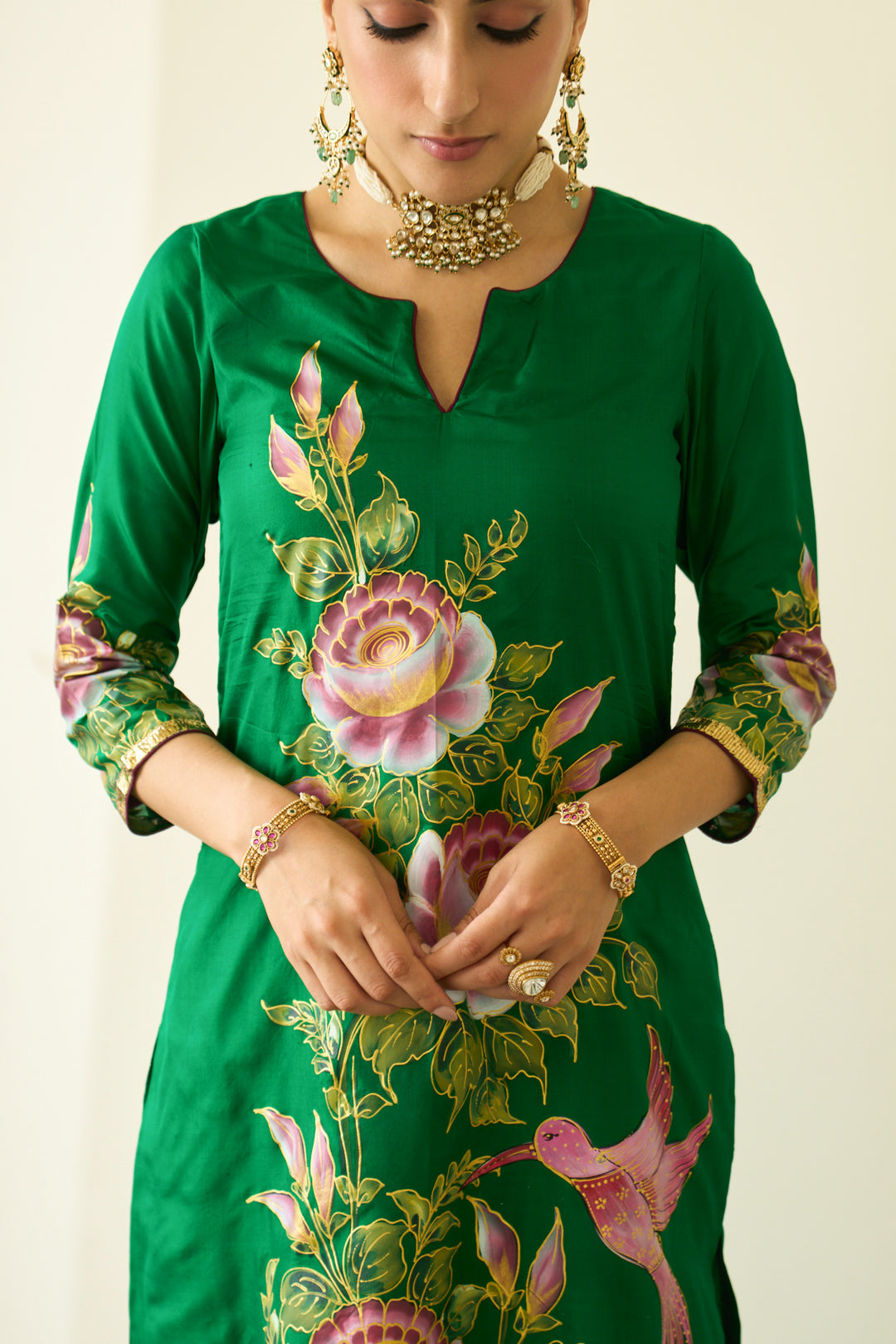 Saanjh Green Lilac Silk Handpainted Straight Kurta With Palazzo And Dupatta ( Set Of 3)