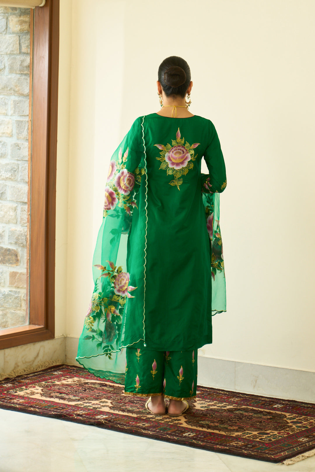 Saanjh Green Lilac Silk Handpainted Straight Kurta With Palazzo And Dupatta ( Set Of 3)
