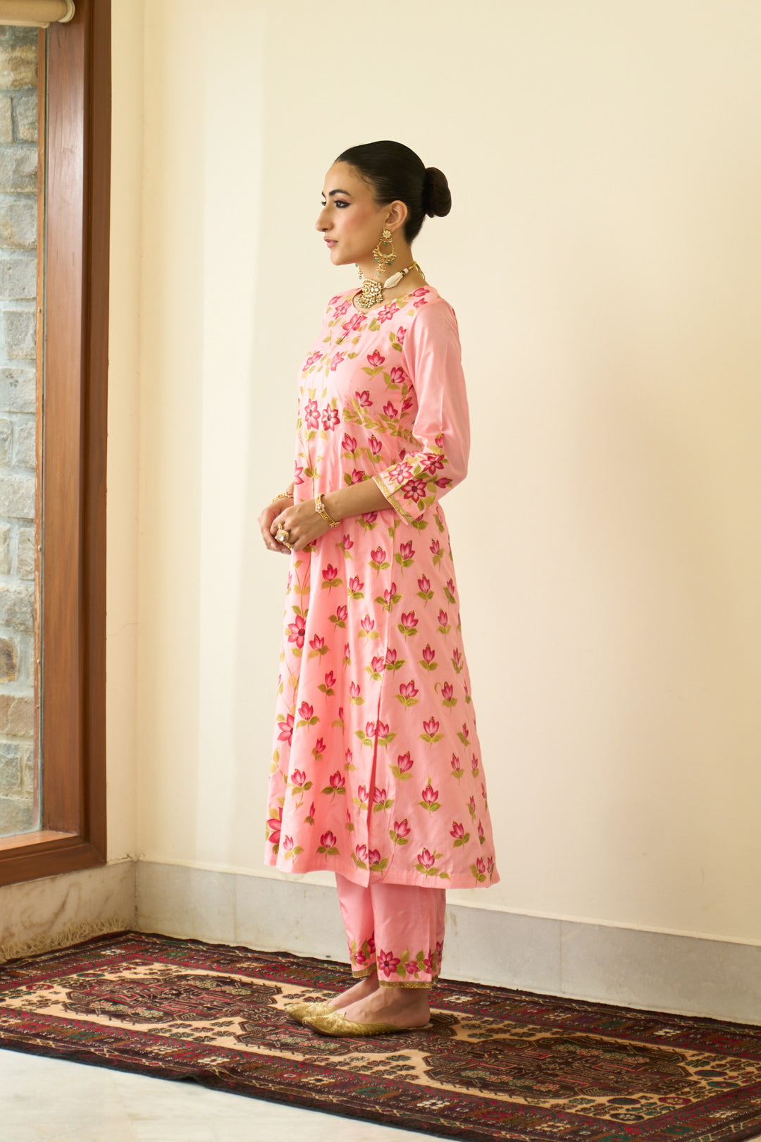 Saanjh Peach Silk Handpainted Kalidar Kurta With Palazzo And Dupatta ( Set Of 3)
