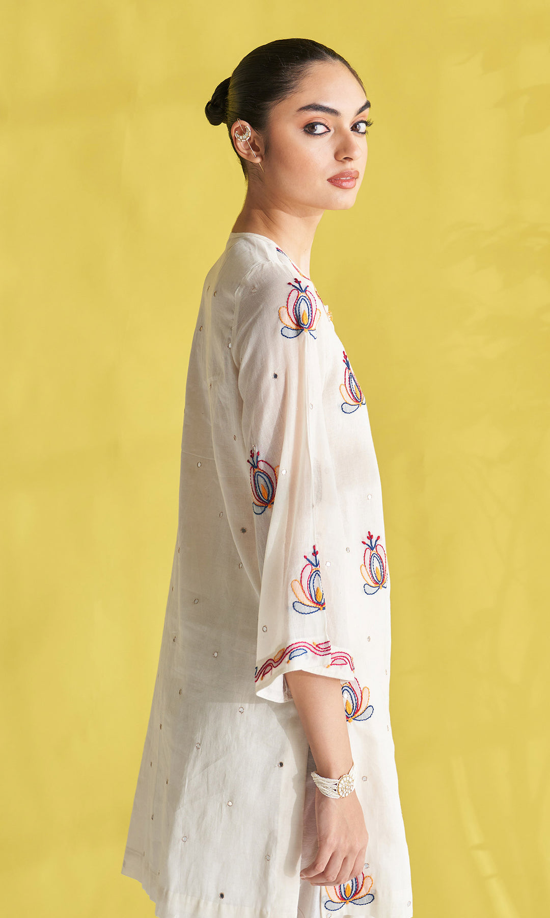 Gulmohar Ivory Chikankari Short Kurta With Salwar ( Set Of 2)