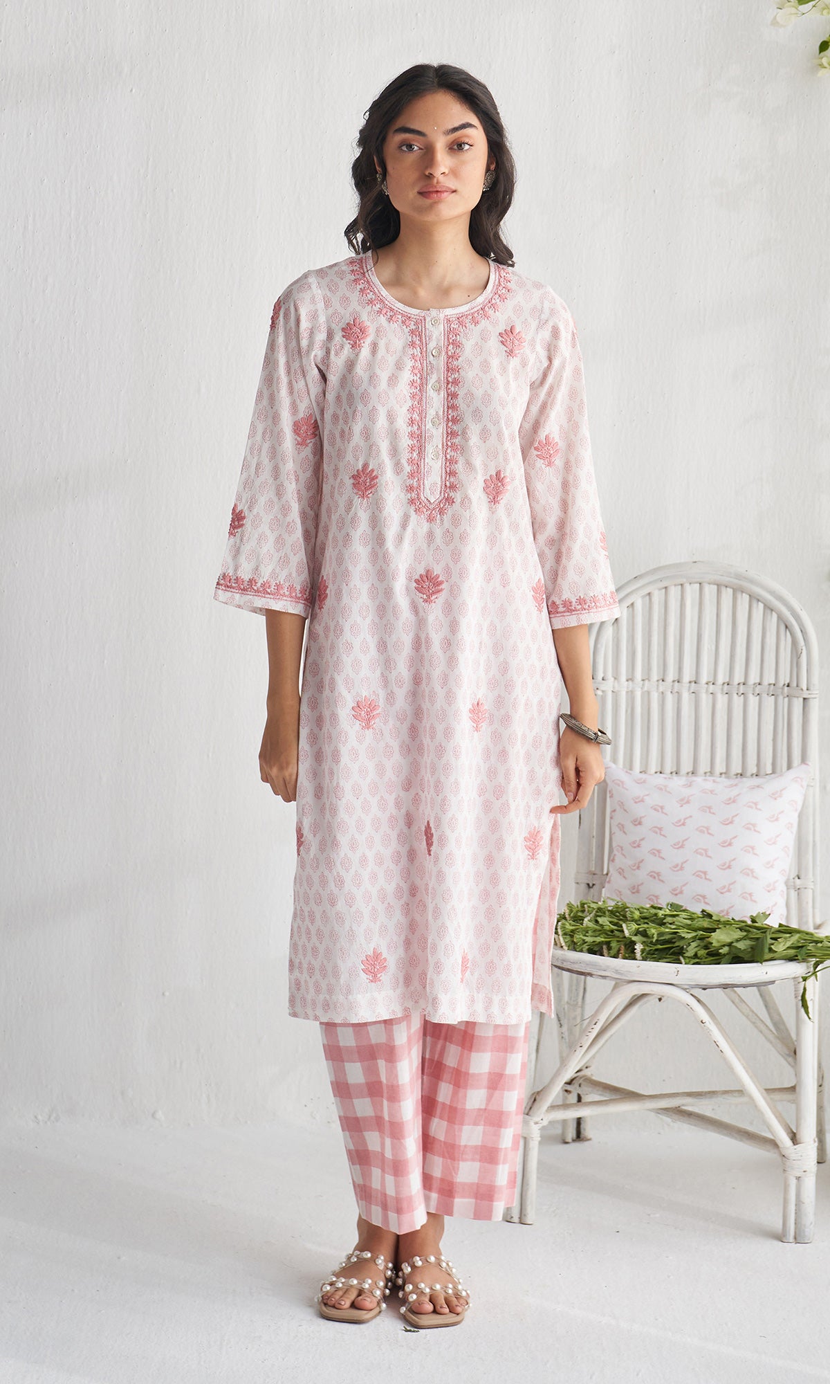 Gulmohar Chikankari Dusty Pink Block Printed Kurta with Straight Palazzo