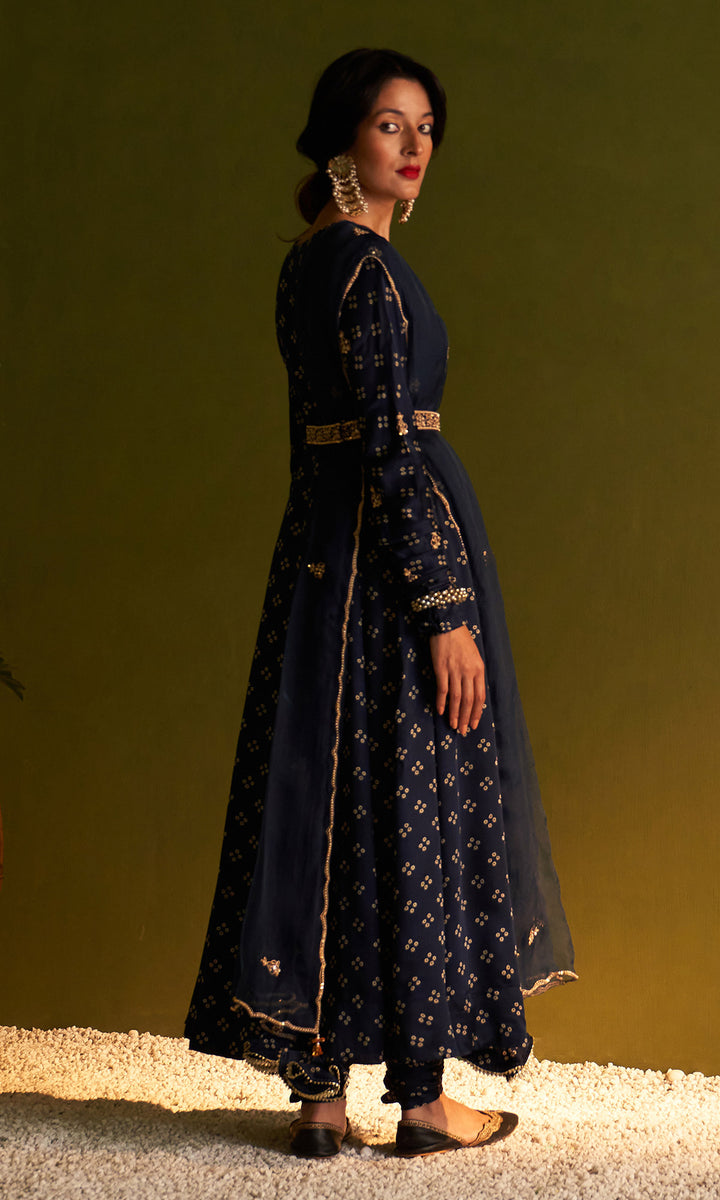Rangreza Bandhej Midnight Blue Anarkali With Belt, Chooridar And Dupatta Set Of 4
