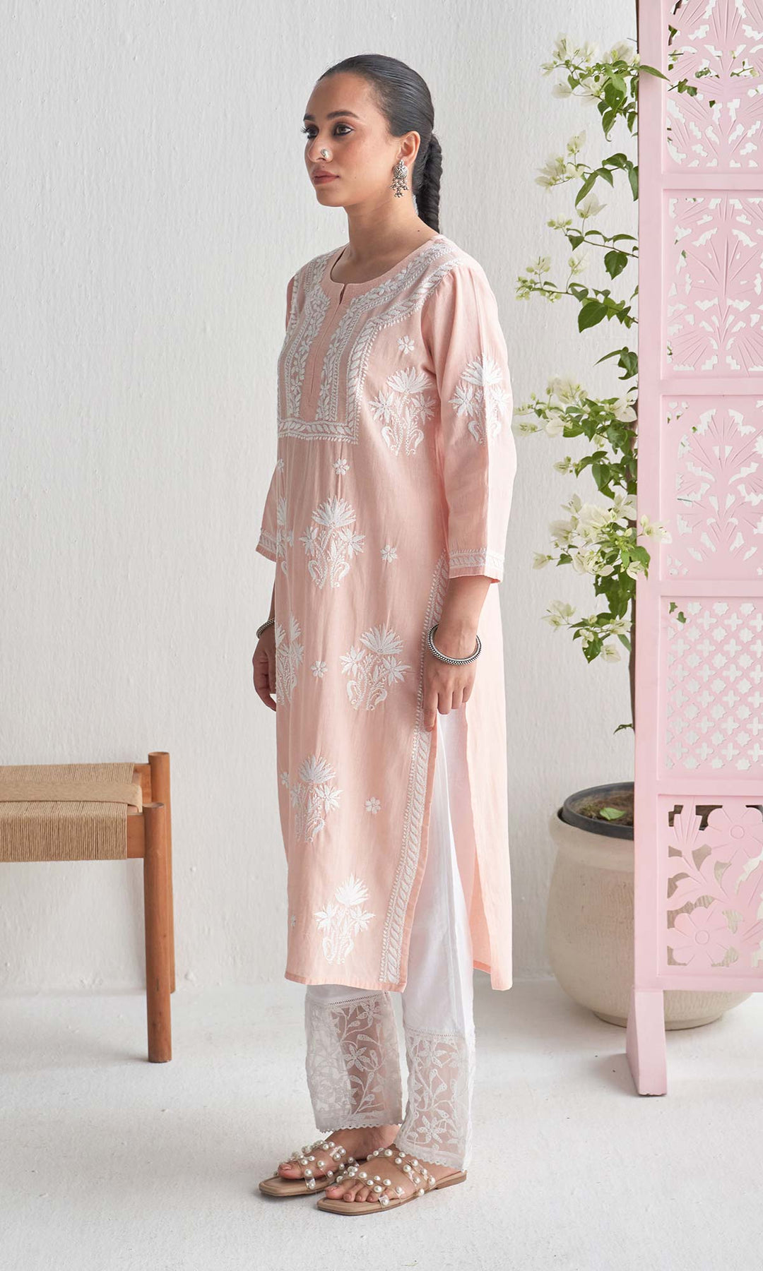Handcrafted Chikankari Peach Straight Kurta