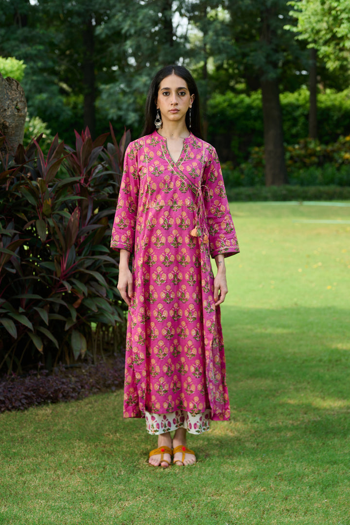 Boota Rani Mughal Angrakha Kurta Set ( Set Of 2)