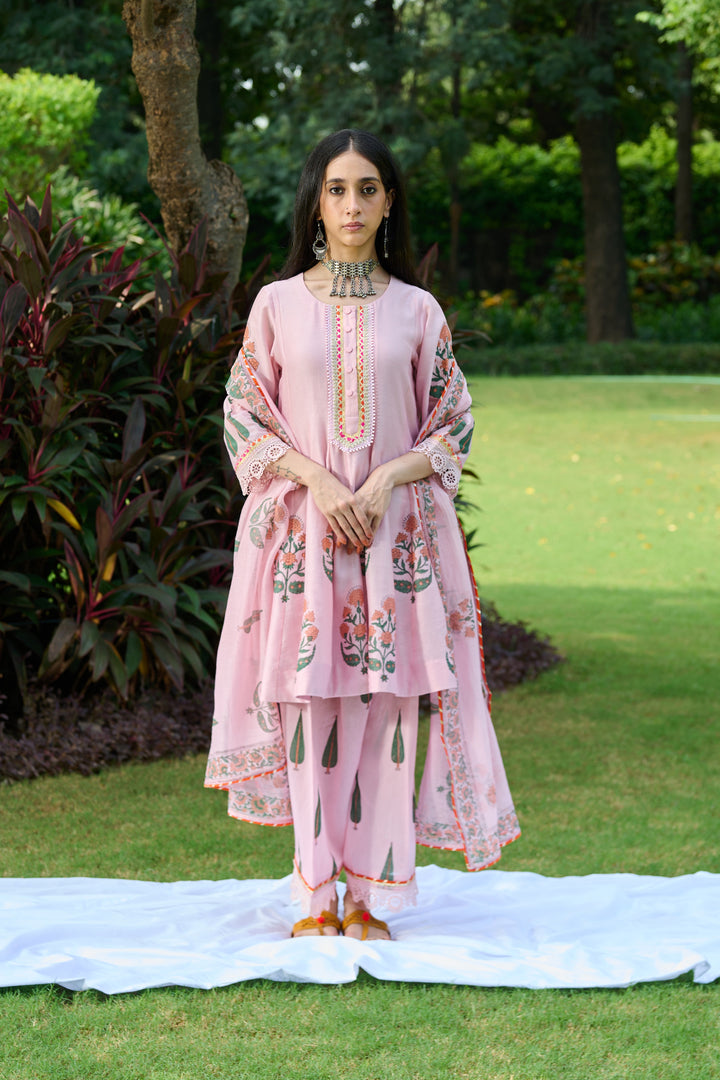Boota Pink Short Anarkali With Farshi Salwar And Dupatta ( Set Of 3)