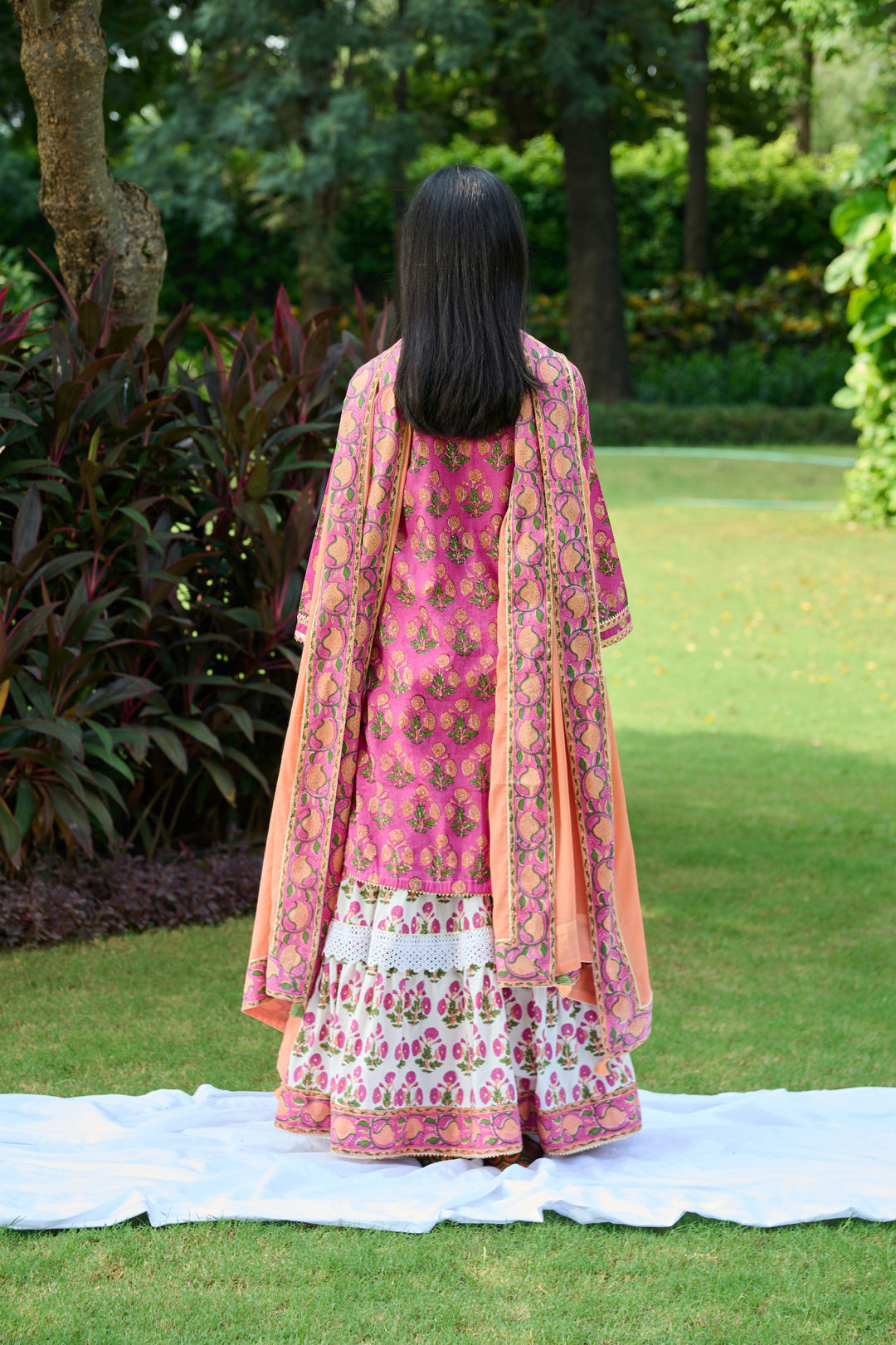 Boota Rani Mughal Rani Pink Gharara Set ( Set Of 3)