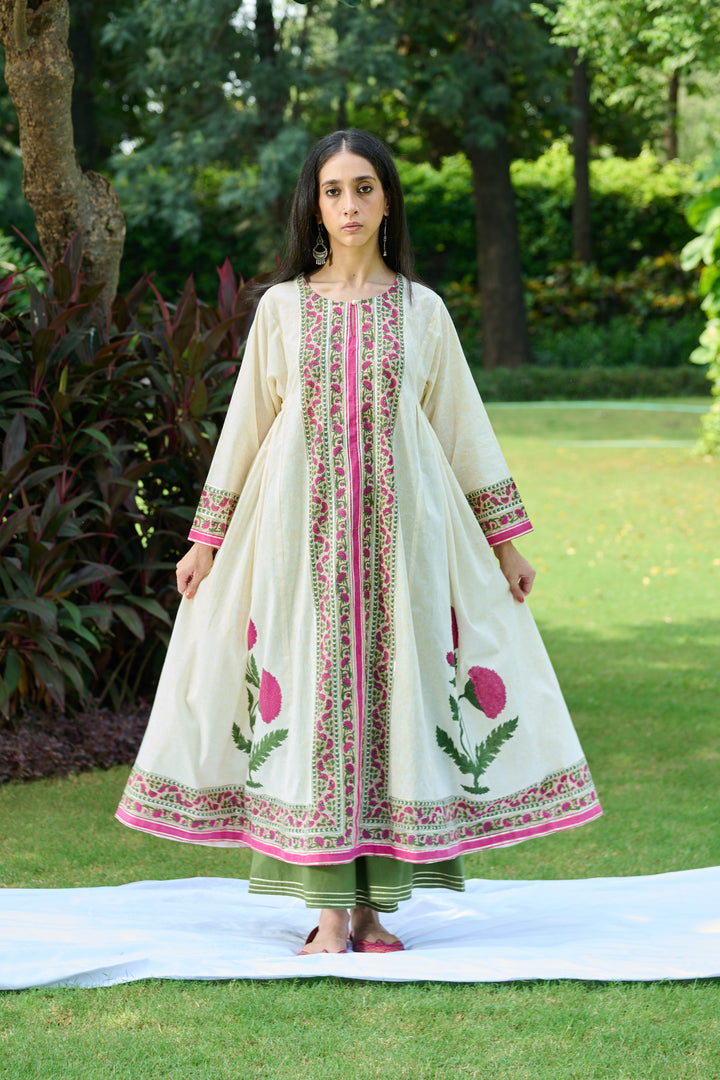 Boota Ivory Mughal Choga Set ( Set Of 2)