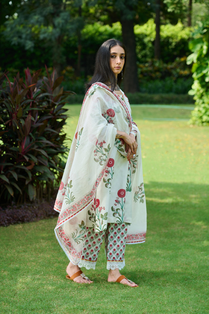 Boota Ivory Red Mughal Print Kurta With Palazzo And Dupatta ( Setof 3)