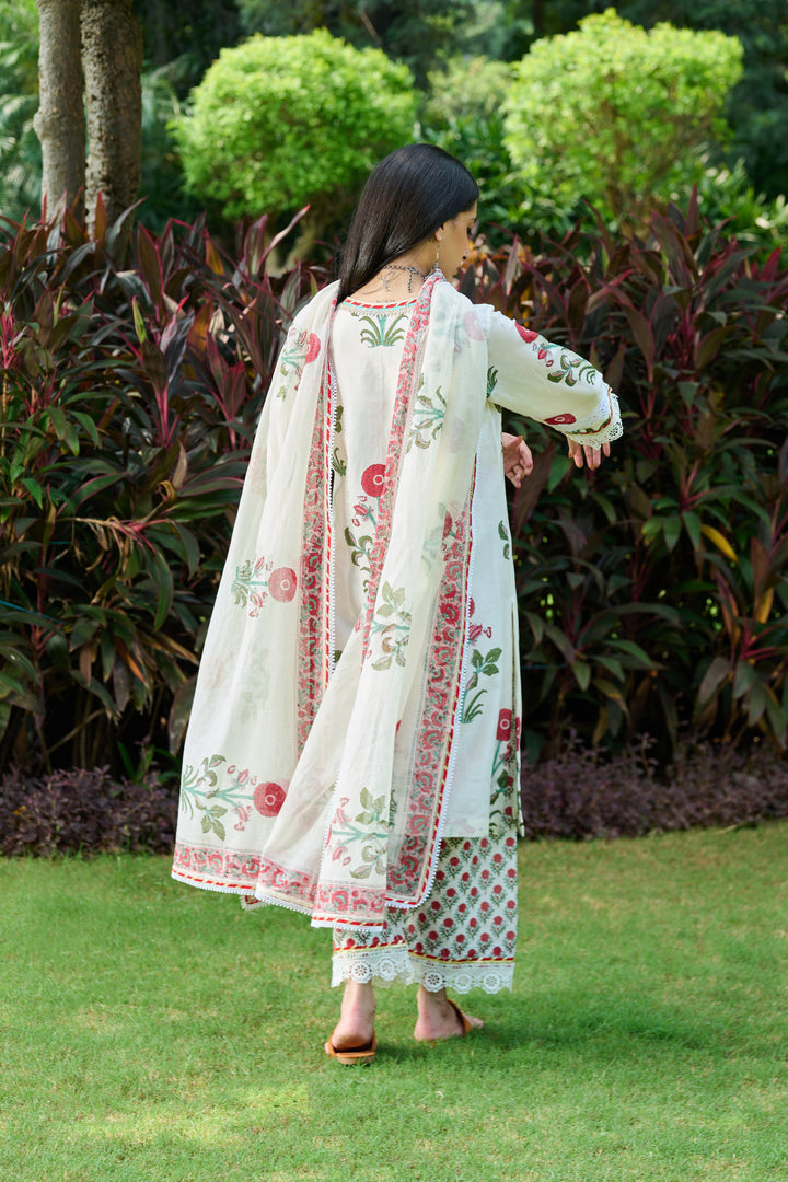 Boota Ivory Red Mughal Print Kurta With Palazzo And Dupatta ( Setof 3)