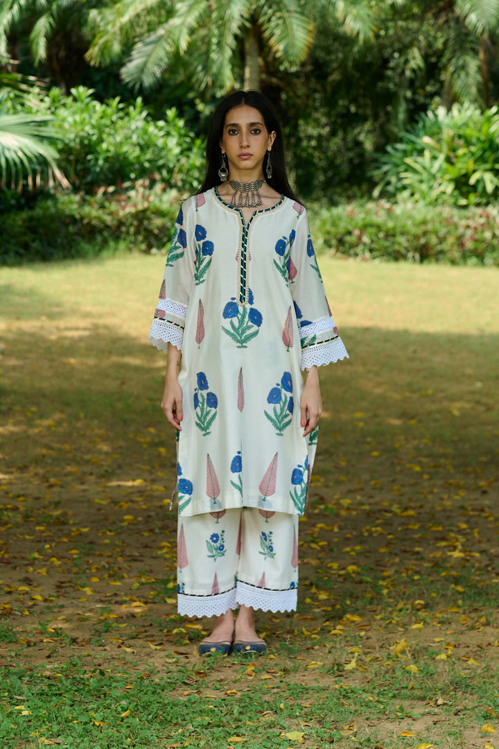 Boota Ivory Blue Mughal Print Kurta With Palazzo And Dupatta ( Setof 3)