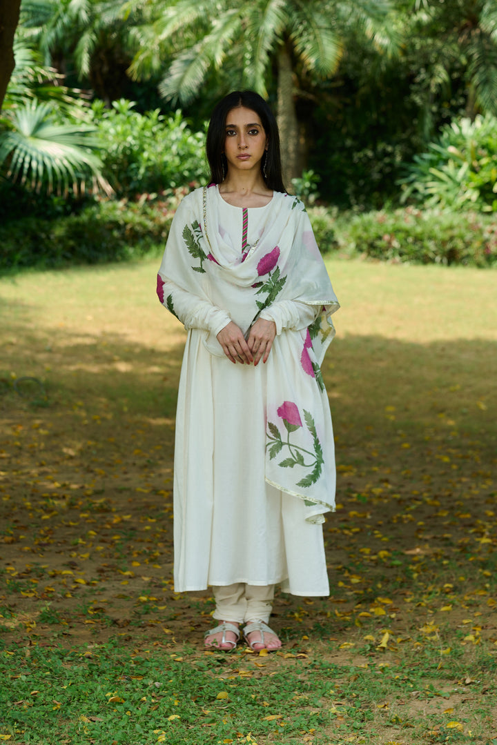Boota Ivory Solid Anarkali With Chooridar And Mughal Dupatta ( Set Of 3)