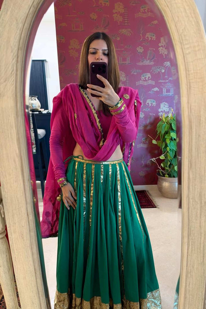 Boota Gulaabo blouse with green ghag and dupatta  (set of 3)
