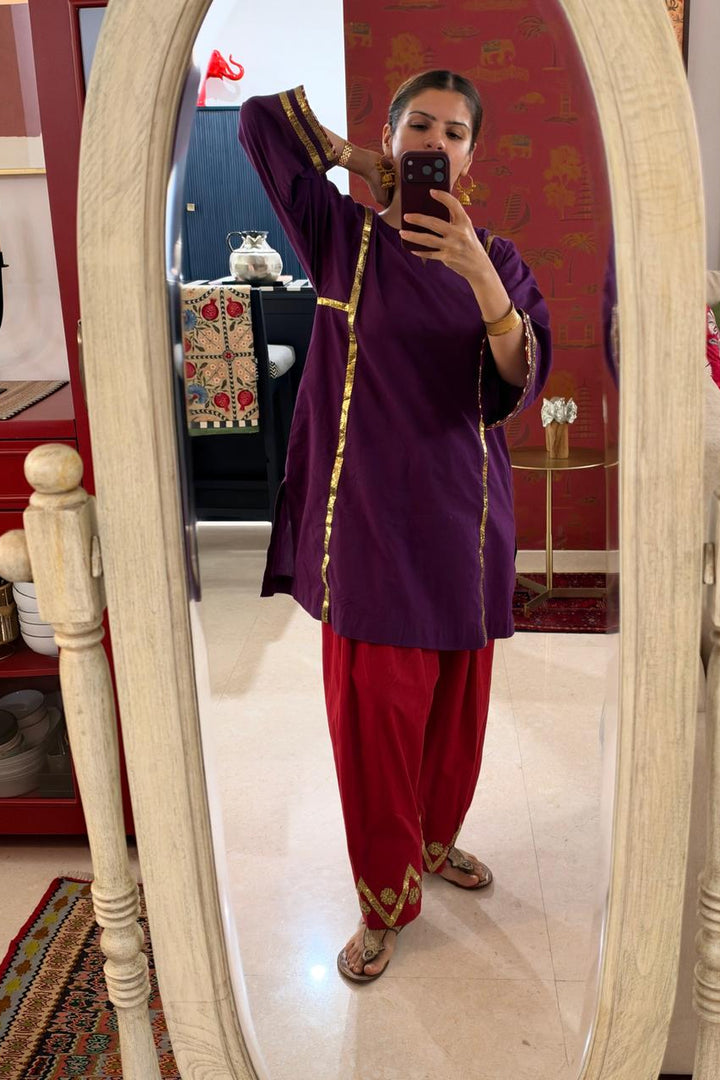 Boota jaamuni choga with sindoori salwar and dupatta (Set of 3)