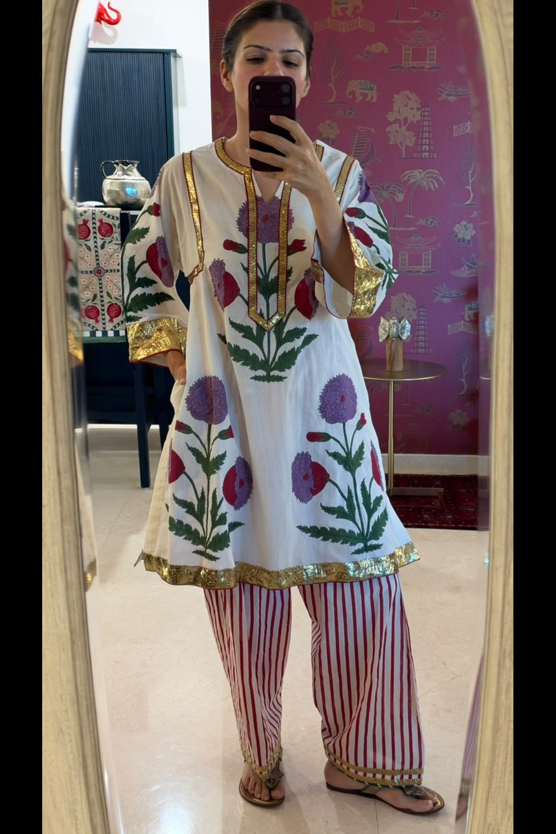 Boota Poppy choga set with printed dupatta (Set of 3 )
