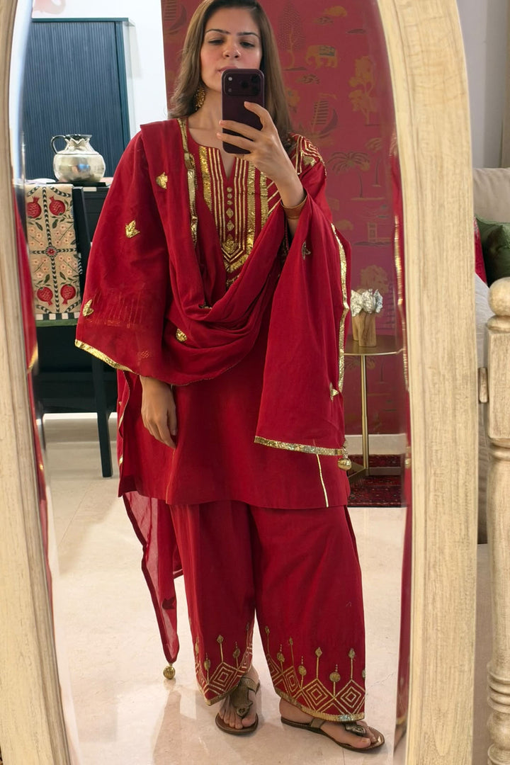 Boota Red Sindoori choga with salwar and dupatta (set of 3)