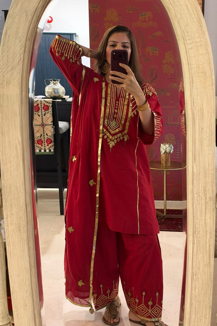 Boota Red Sindoori choga with salwar and dupatta (set of 3)