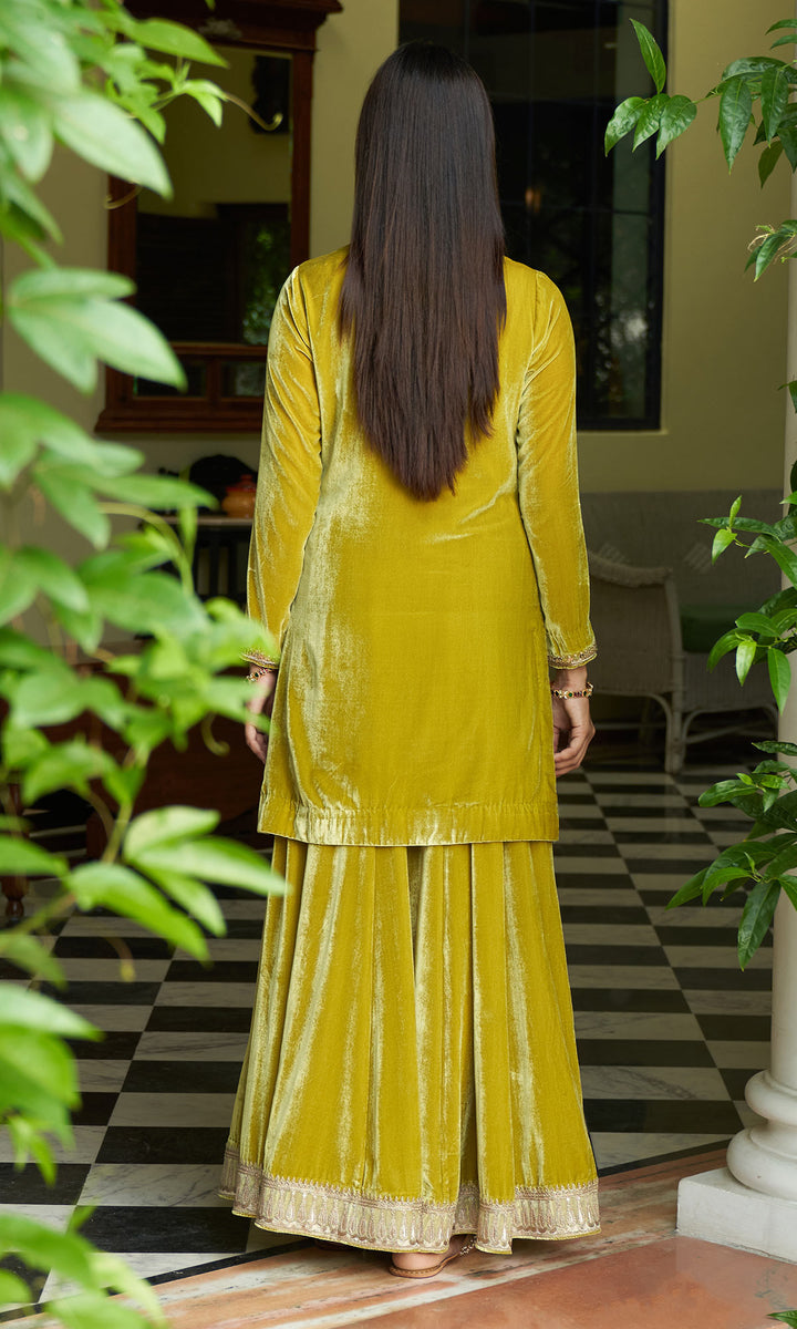 zooni foils lime green kurta with sharara and shawl set of 3 sample9