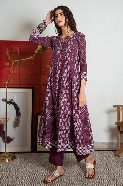 Ridhi Suri Maahru Wine Block Printed Kali Kurta With Straight Pant Set of 3