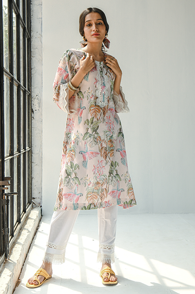 Ridhi Suri Hayat Champagne Pink bird printed kurta with Fringe lace Pants - Set of 2