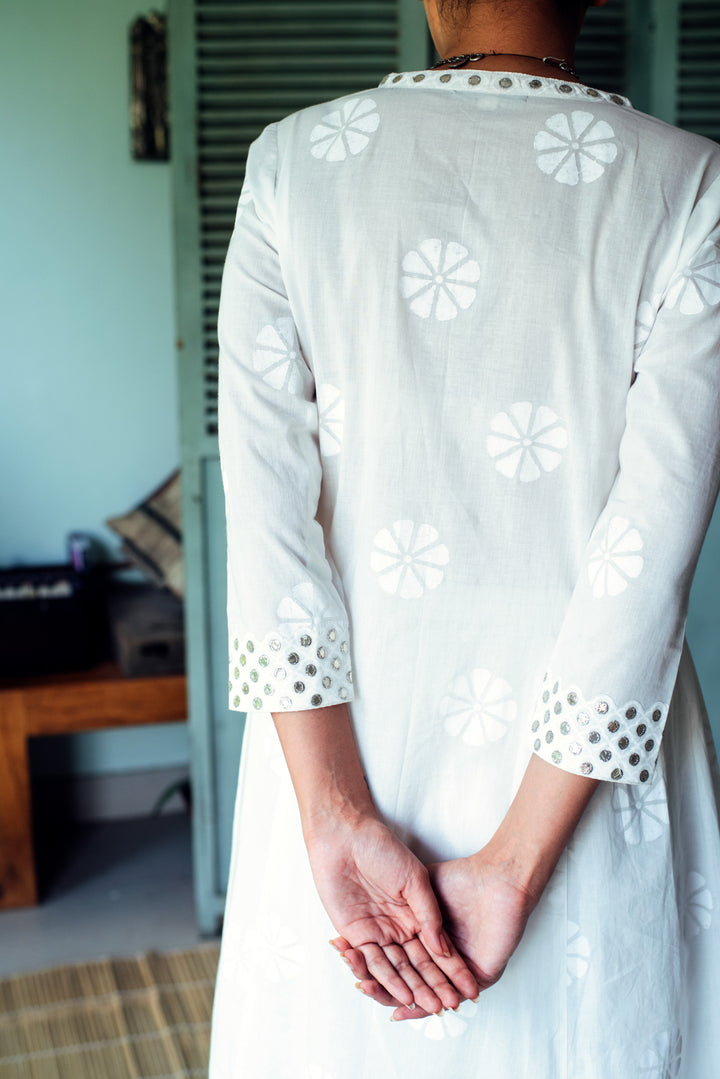 Ridhi Suri Gul Ivory Badla Embroidered Kurta with Pants - Set of 2