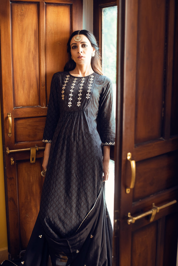 Ridhi Suri AAFREEN BLACK GOTA PATTI YOKE SET OF 3