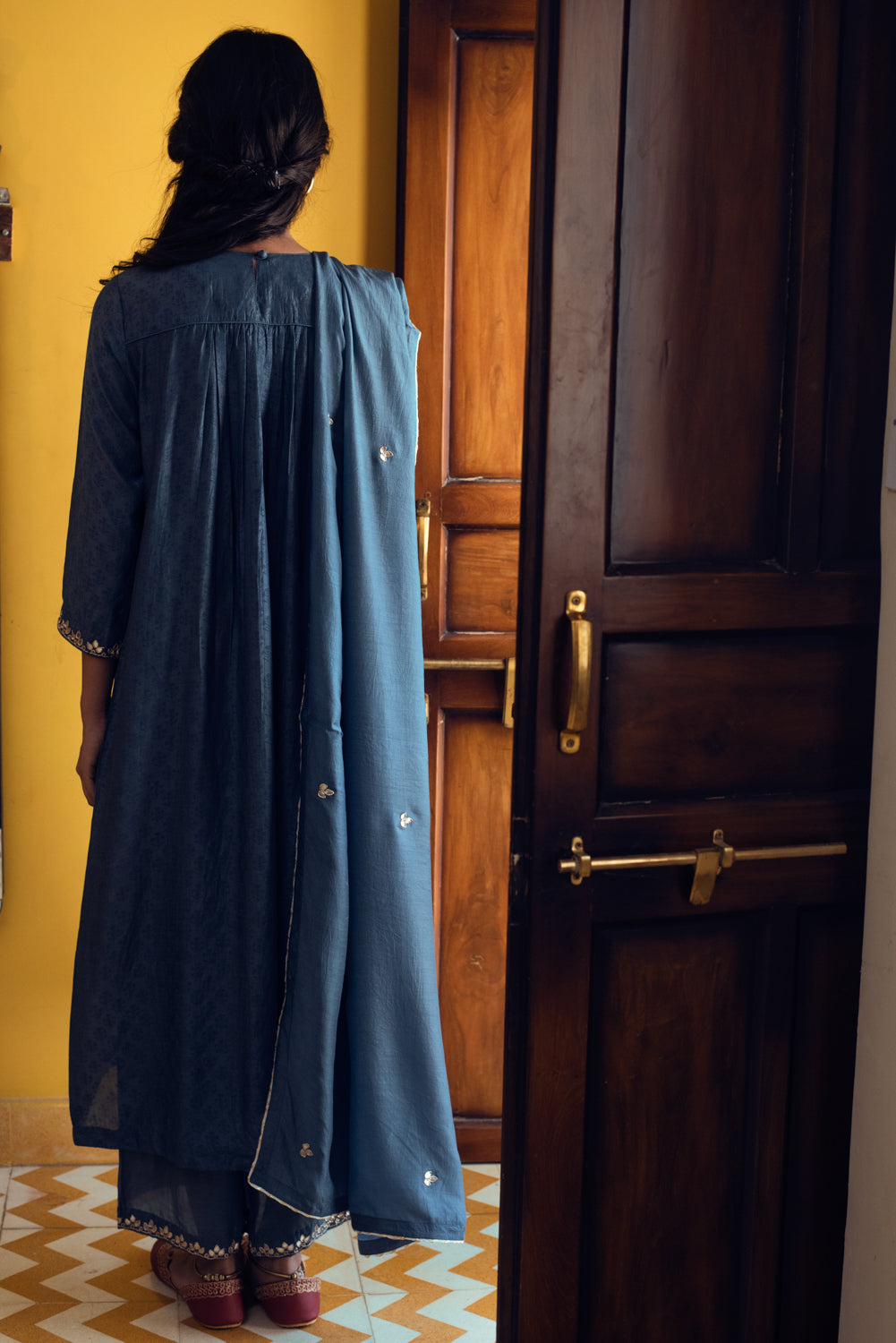 Ridhi Suri AAFREEN GREY BLUE GOTA PATTI YOKE SET OF 3
