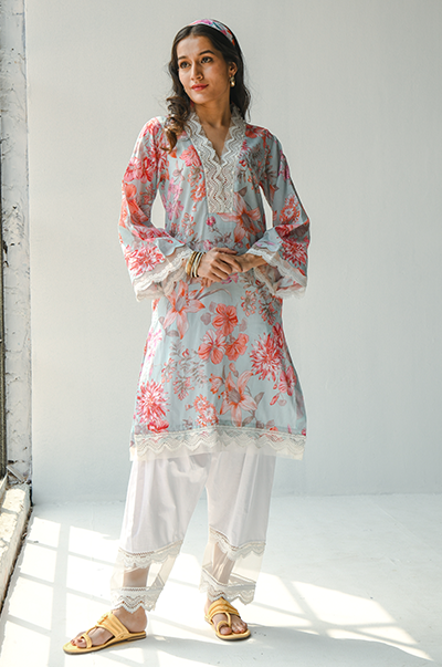 Ridhi Suri Hayat Sky blue floral printed kurta with Salwar - Set of 2