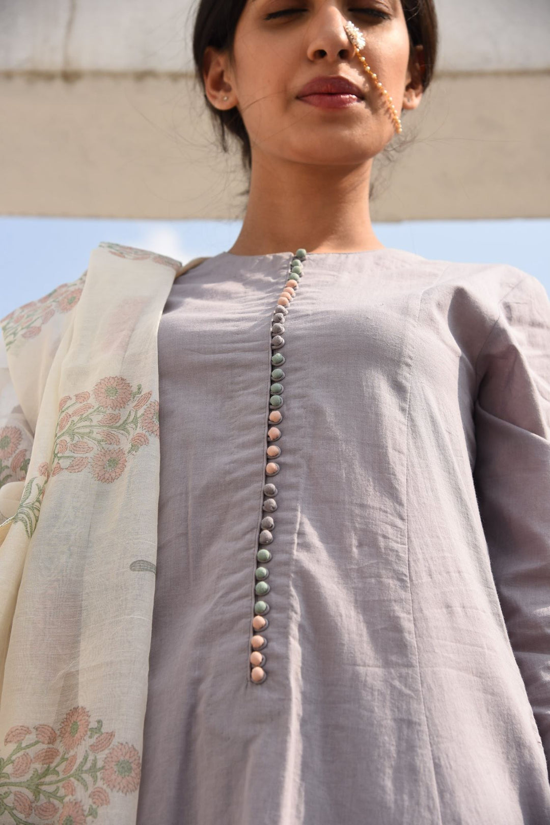 Grey Back Boota with Block Printed Chanderi Dupatta