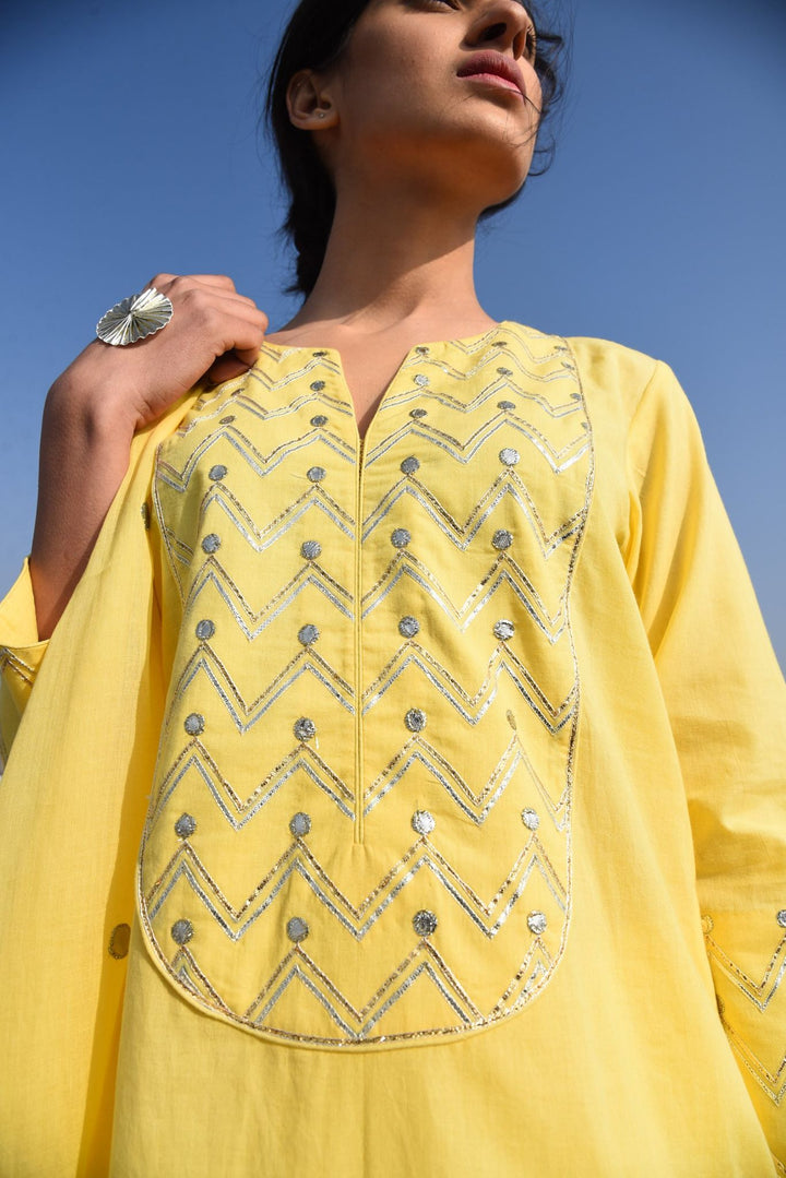 Yellow Chevron Gota Set of 3