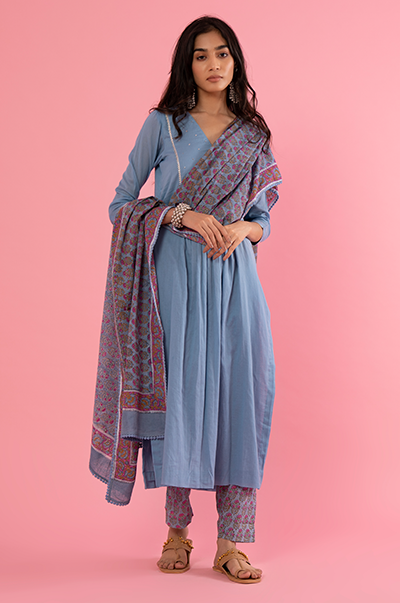 Ridhi Suri Kapaas (Blockprinted Cottons) Solid Blue Mukaish Kurta with hand block print Pants and Blue Printed Dupatta- Set of 3