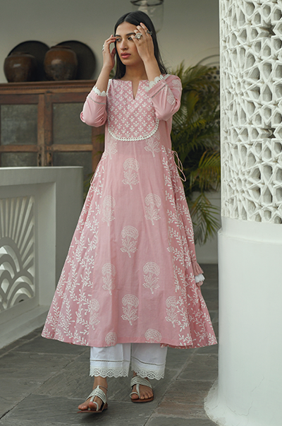 Ridhi Suri Jannat Old Rose Lace Yoke kurta with Palazzo and Dupatta