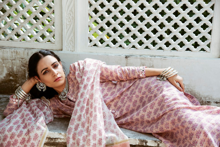 Pariza Lotus block printed Dupatta- Pink
