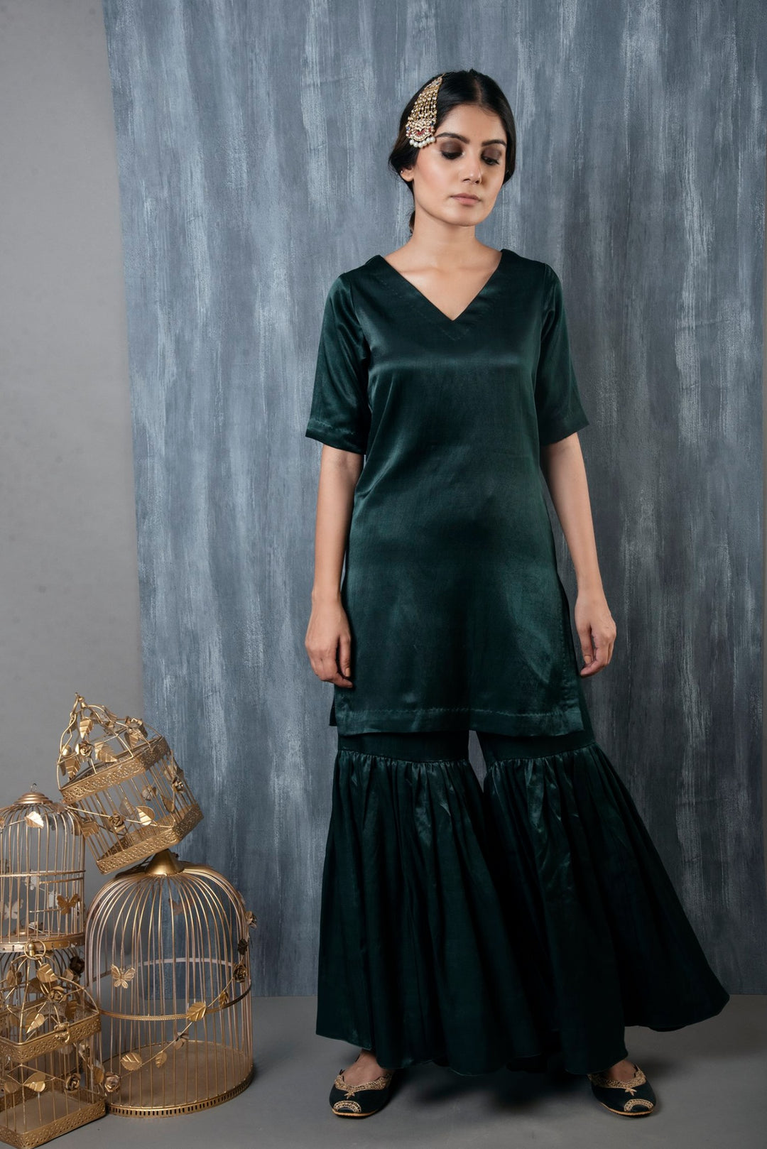 ZAR MASHRU GARARA SET OF 3 WITH FOIL PRINTED VELVET SHAWL -Emerald Green, S ZAR MASHRU GARARA SET OF 3 WITH FOIL PRINTED VELVET SHAWL -Emerald Green, S
