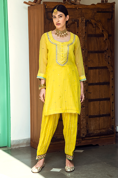 Ridhi Suri Aamna Shariff in Yellow kurta with salwar and dupatta- set of 3