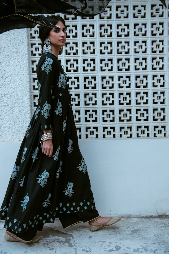 Ridhi Suri AAFREEN BLACK BLOCK PRINTED LONG KURTA PALAZZO SET
