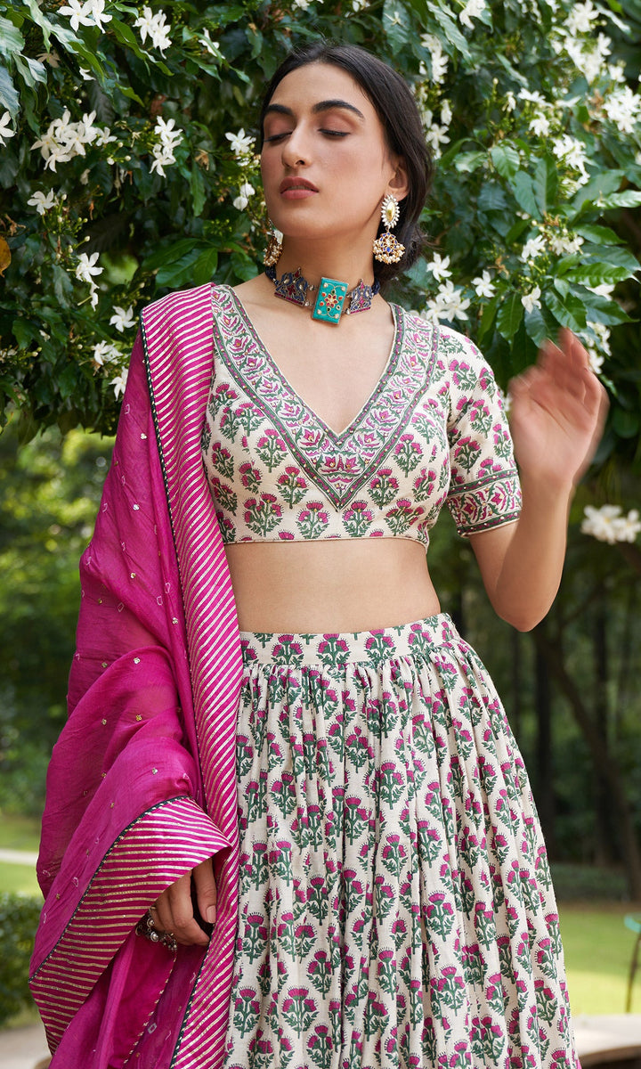 Kainaat - Pink Block Printed V-Neck Blouse With Lehenga And Dupatta - Set Of 3