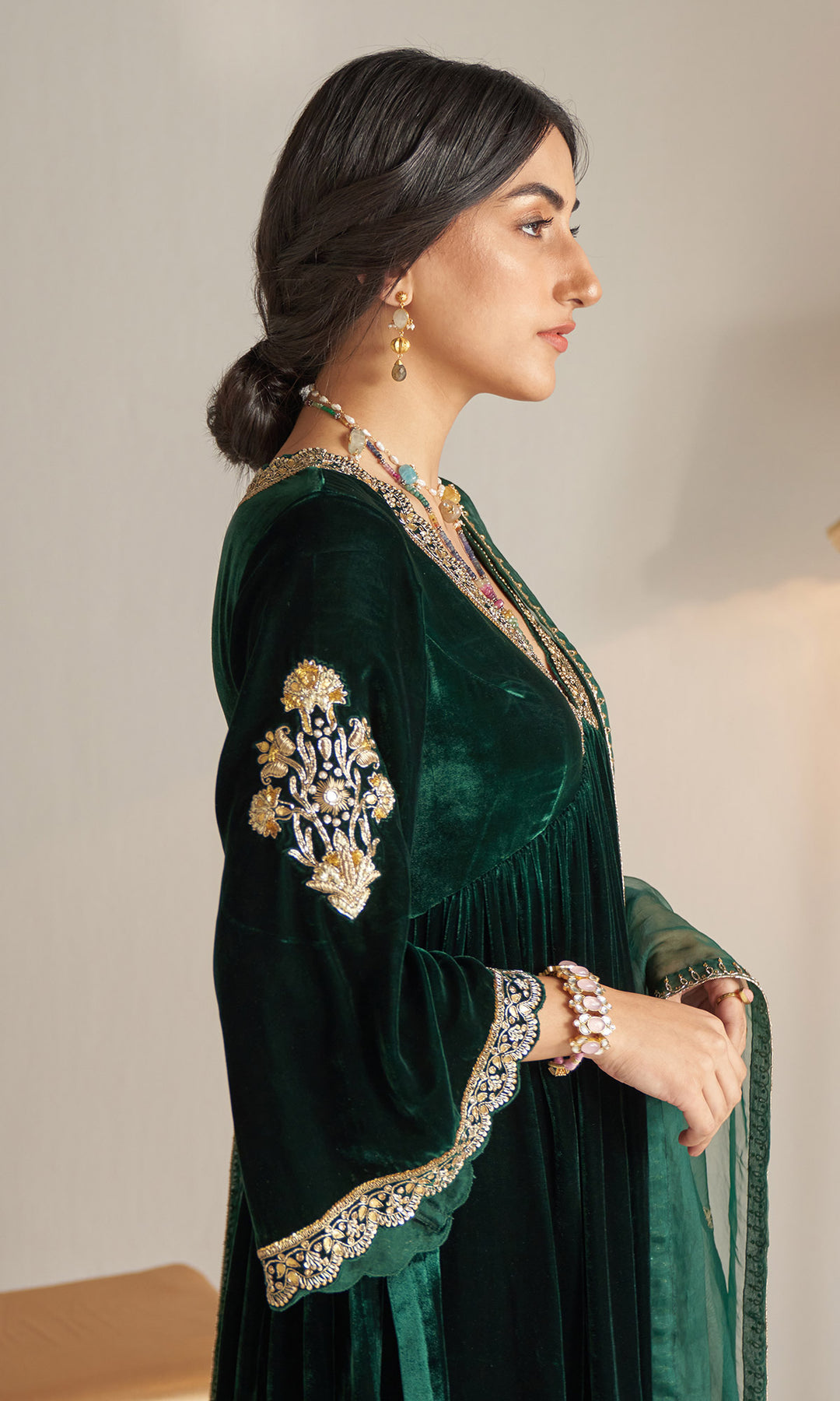 Khizaan Embroidered Emerald Green V Neck velvet Anarkali set with organza dupatta set of 3, M Khizaan Embroidered Emerald Green V Neck velvet Anarkali set with organza dupatta set of 3, M
