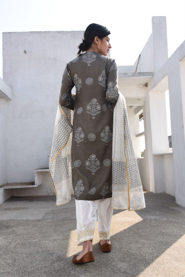 CHARCOAL COTTON SILK SUIT SET WITH CHANDERI DUPATTA - SET 0F 3