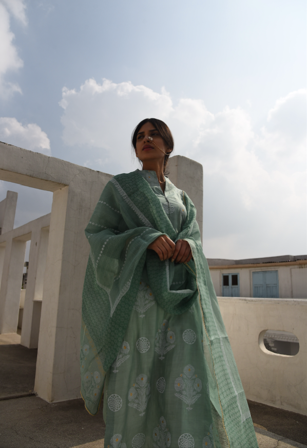 MINT GREEN COTTON SILK SUIT SET WITH CHANDERI DUPATTA - SET 0F 3